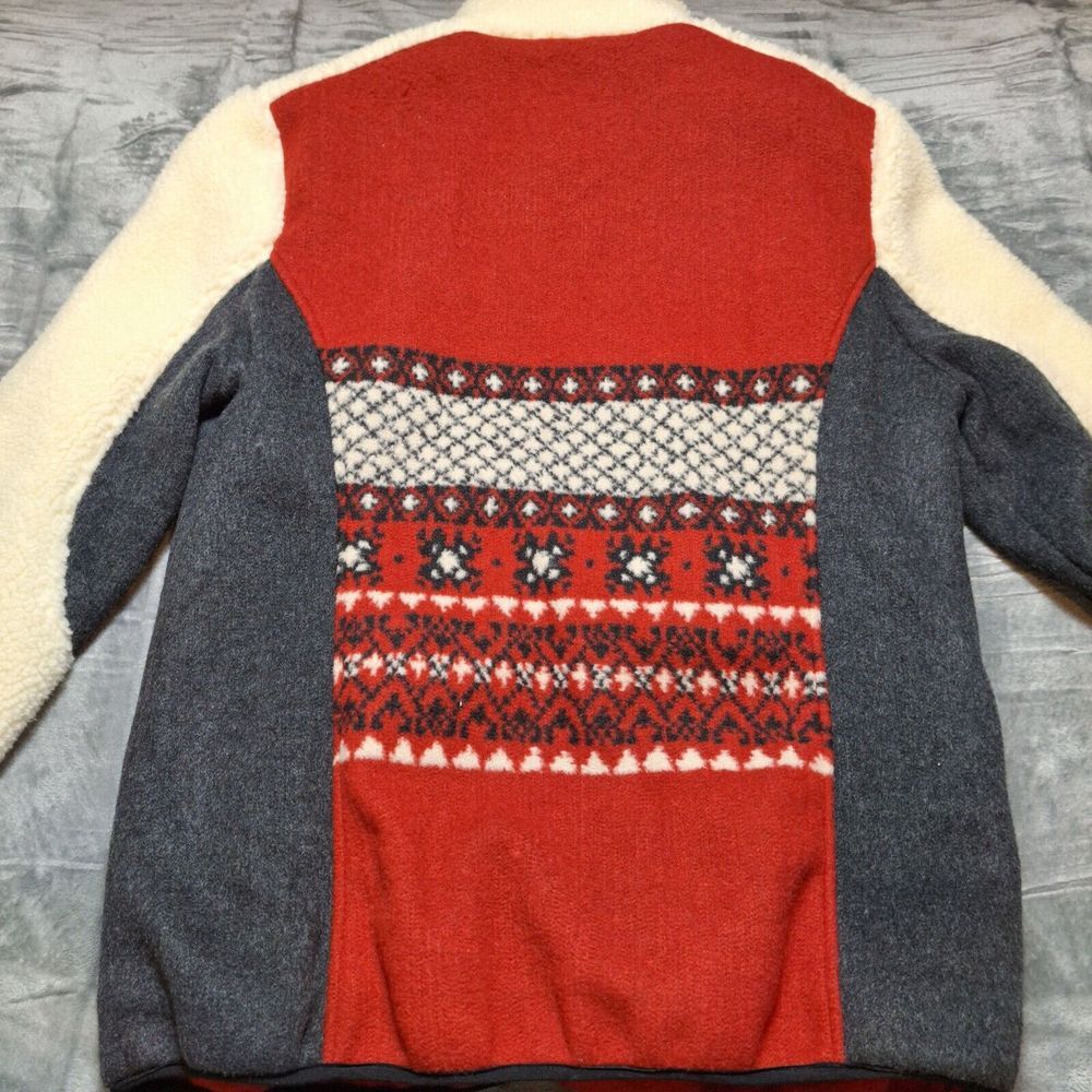 Women's Red And Gray Patterned Jacket - image 2